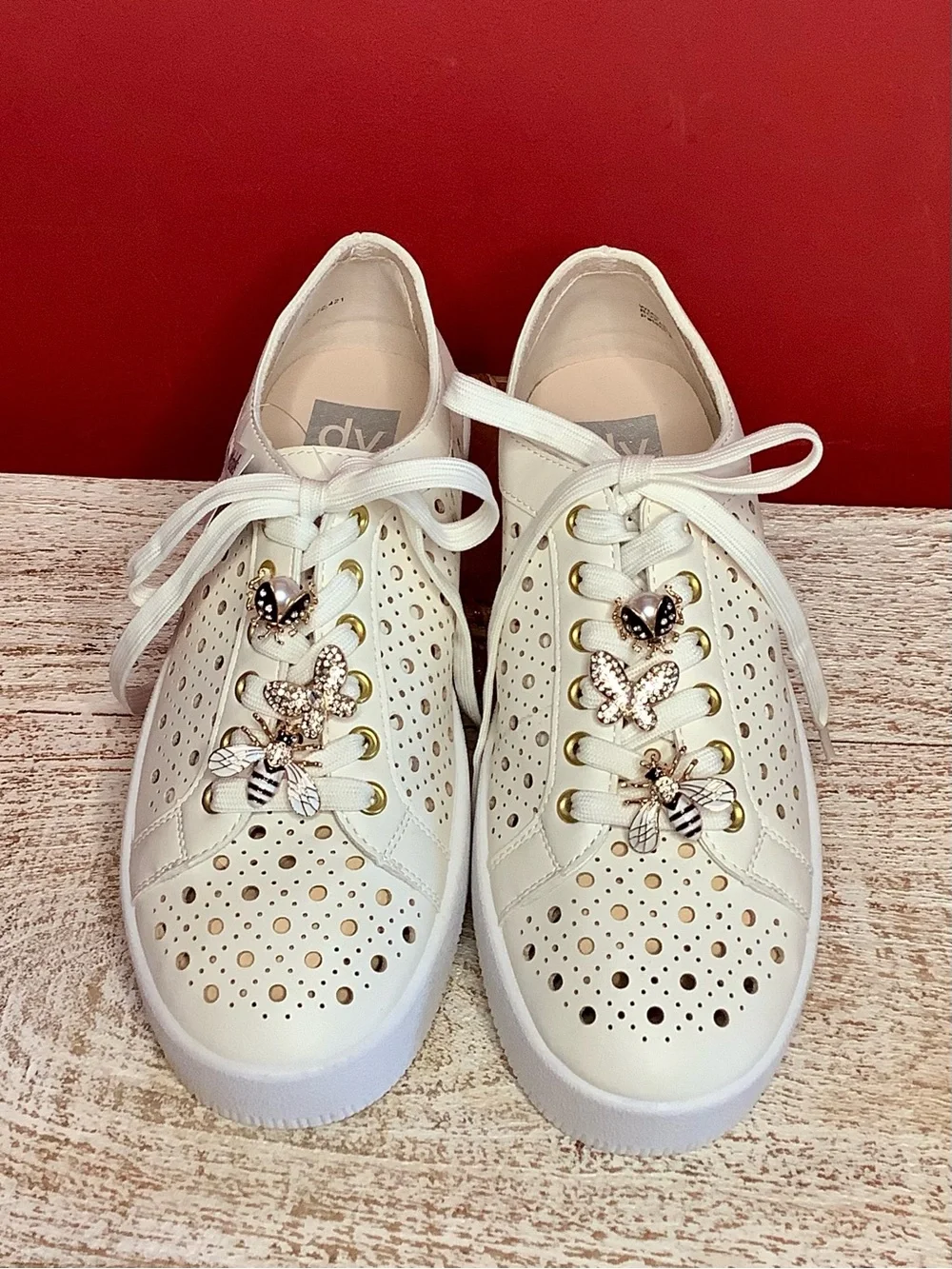 DV Roxanne Off White Airy Platform Sneakers Bee & Butterfly Bling Charms - Picture 4 of 16